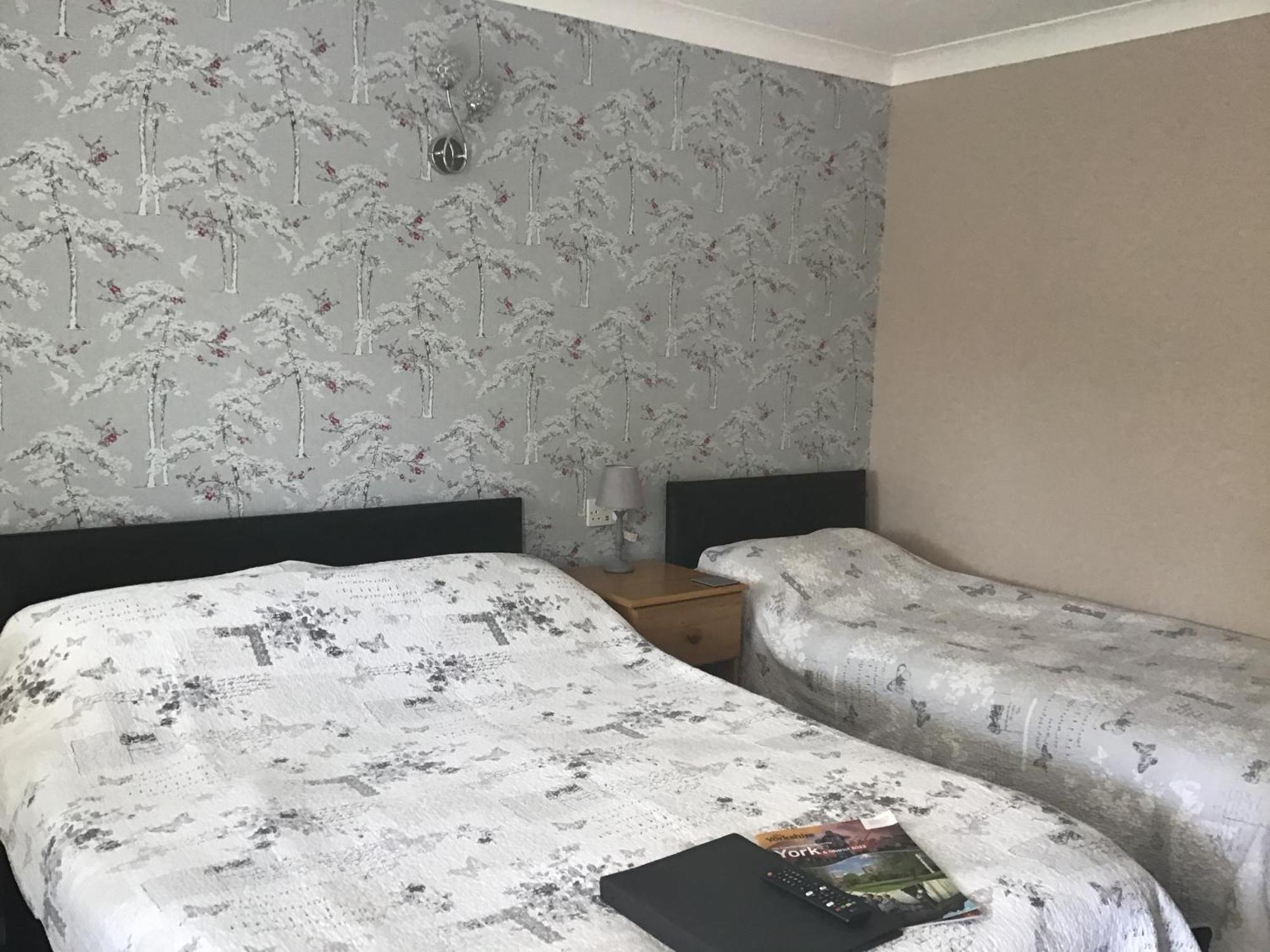 The New Inn Motel Йорк Екстериор снимка