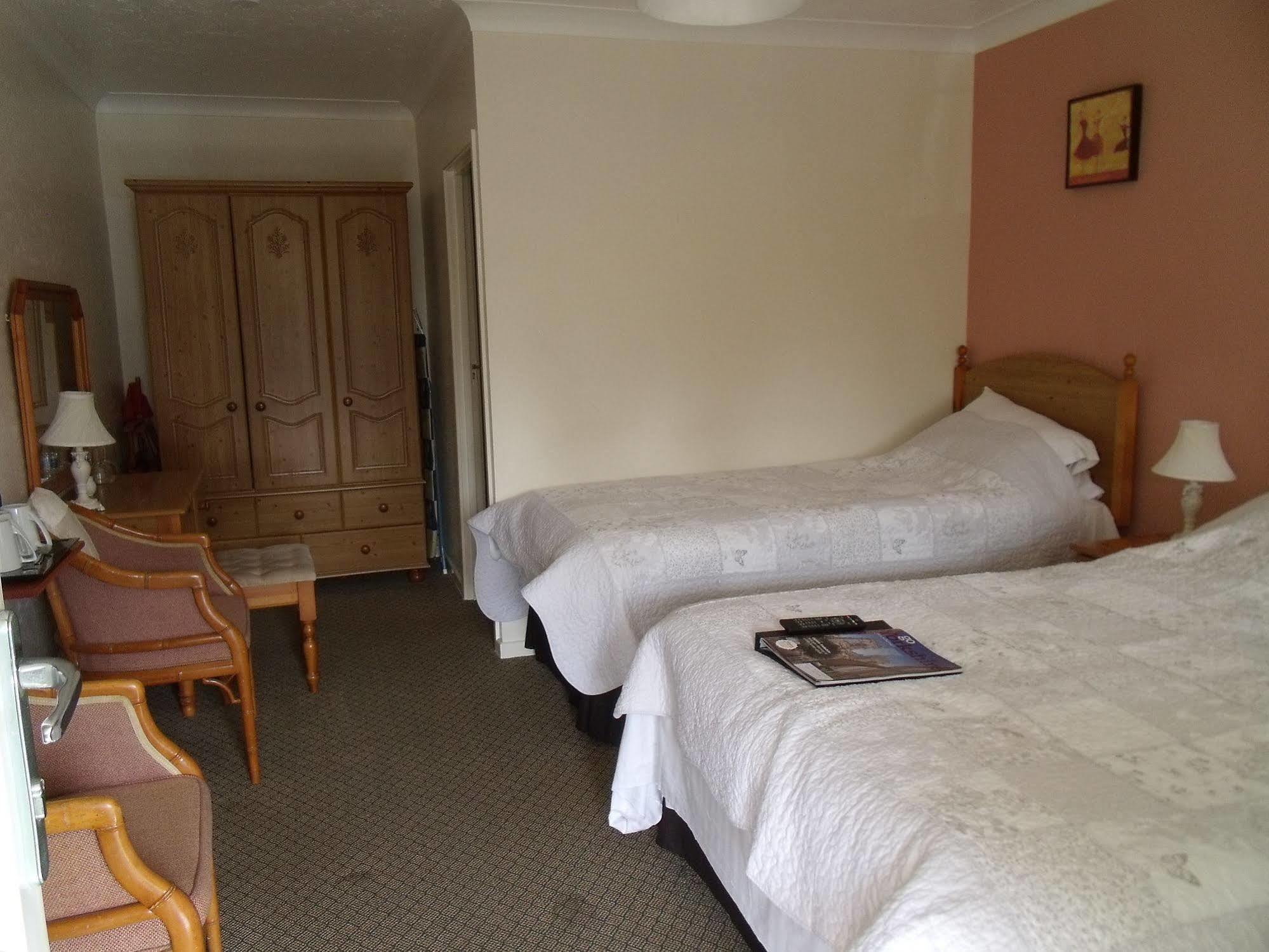The New Inn Motel Йорк Екстериор снимка